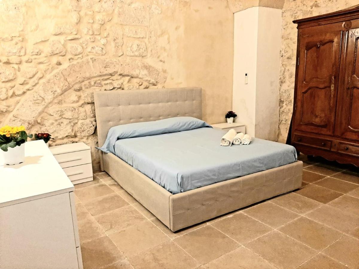 Dimora Salentina Via Scarambone Lecce Apartment Екстериор снимка