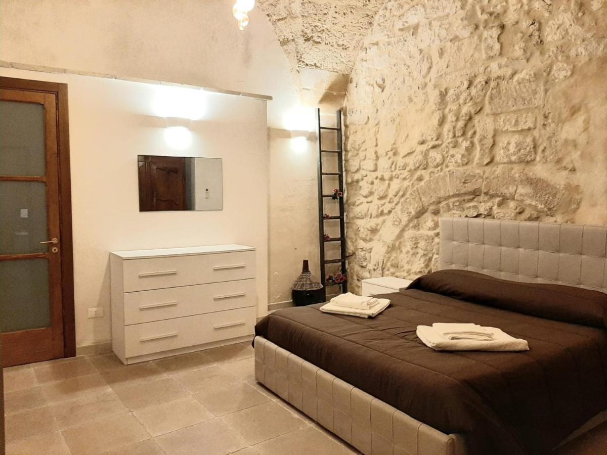 Dimora Salentina Via Scarambone Lecce Apartment Екстериор снимка