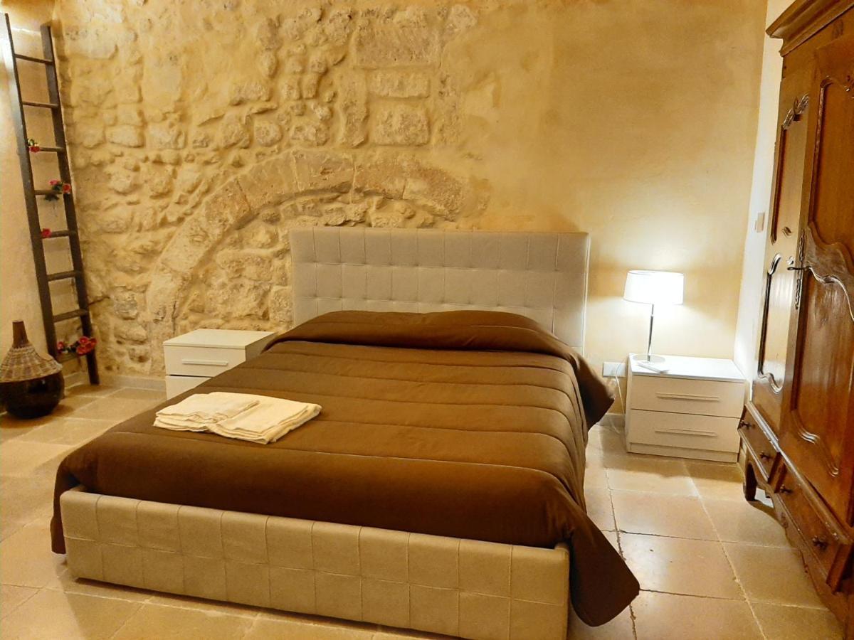 Dimora Salentina Via Scarambone Lecce Apartment Екстериор снимка