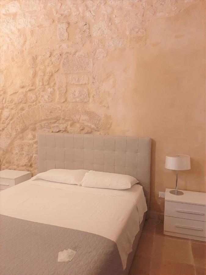 Dimora Salentina Via Scarambone Lecce Apartment Екстериор снимка